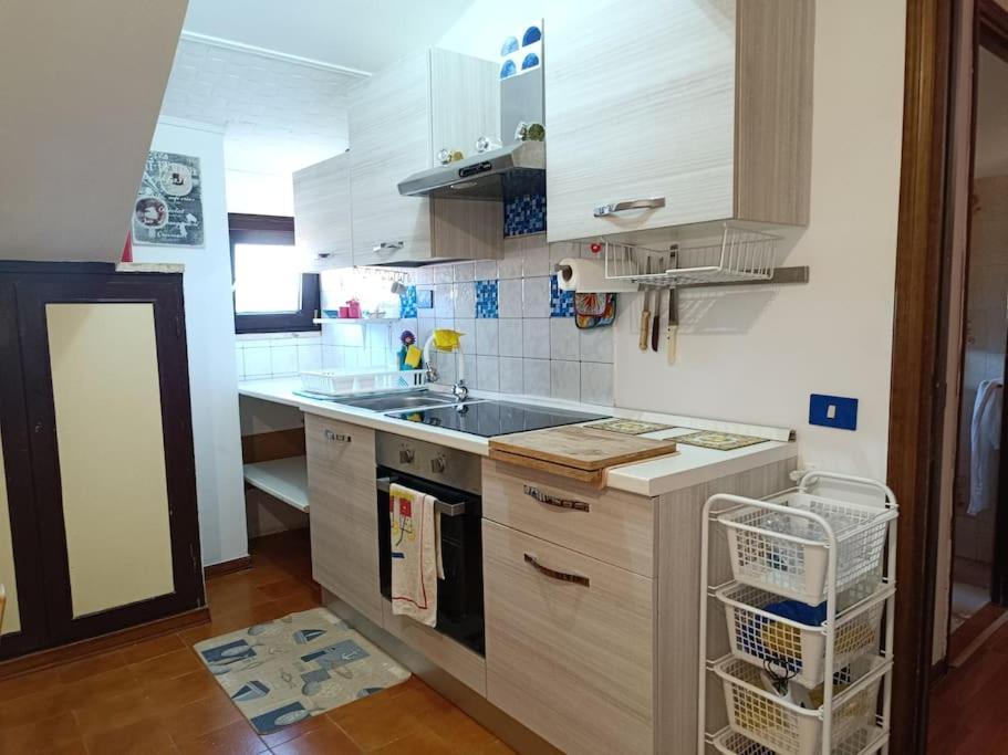 Sun Beach Apartment Capocotta Esterno foto